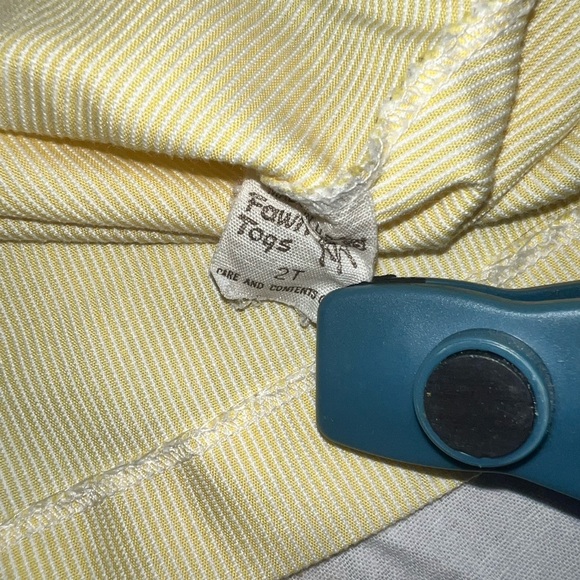 Vtg Fawn Togs Yellow stripe Sleeveless Dress with Sun beach pail applique sz 2T - Picture 3 of 3